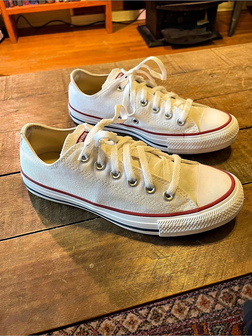 Converse Chuck Taylor All Star Sneakers in White